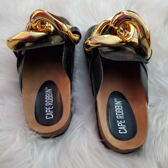 Slides - Picture 3 of 4